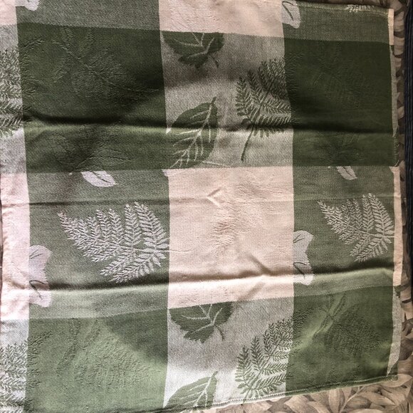 New Fall Holiday Dish Towels/Dining Napkin - Picture 3 of 7